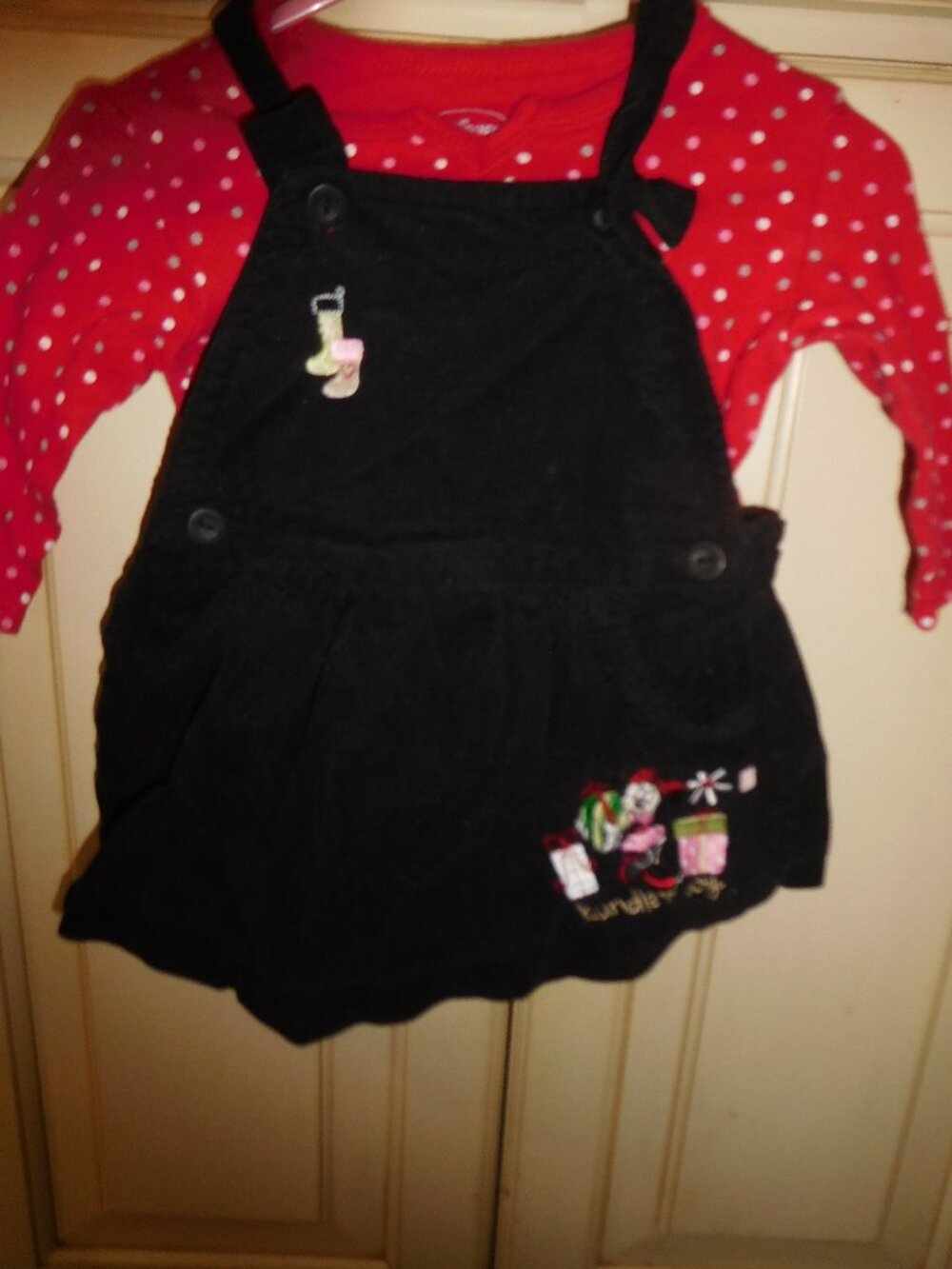 2 - Disney Minnie Outfits (6-9 mos)